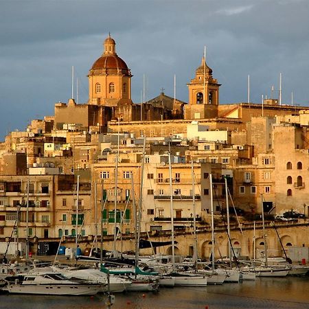No. 17 Birgu Hotel Buitenkant foto
